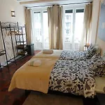 Avenida Cozy Apartman