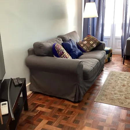 Avenida Cozy Lägenhet *